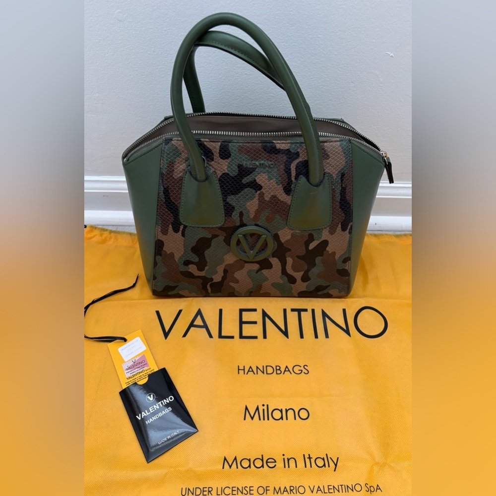 VALENTINO CAMOUFLAGE SNAKE SATCHEL BAG PURSE ~Original $1095 MSRP - Picture 3 of 10